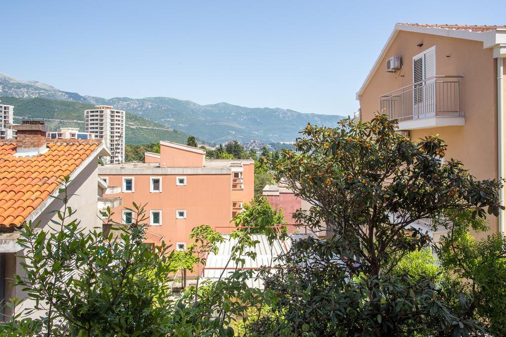 City Apartments Gosposhtina Budva Luaran gambar
