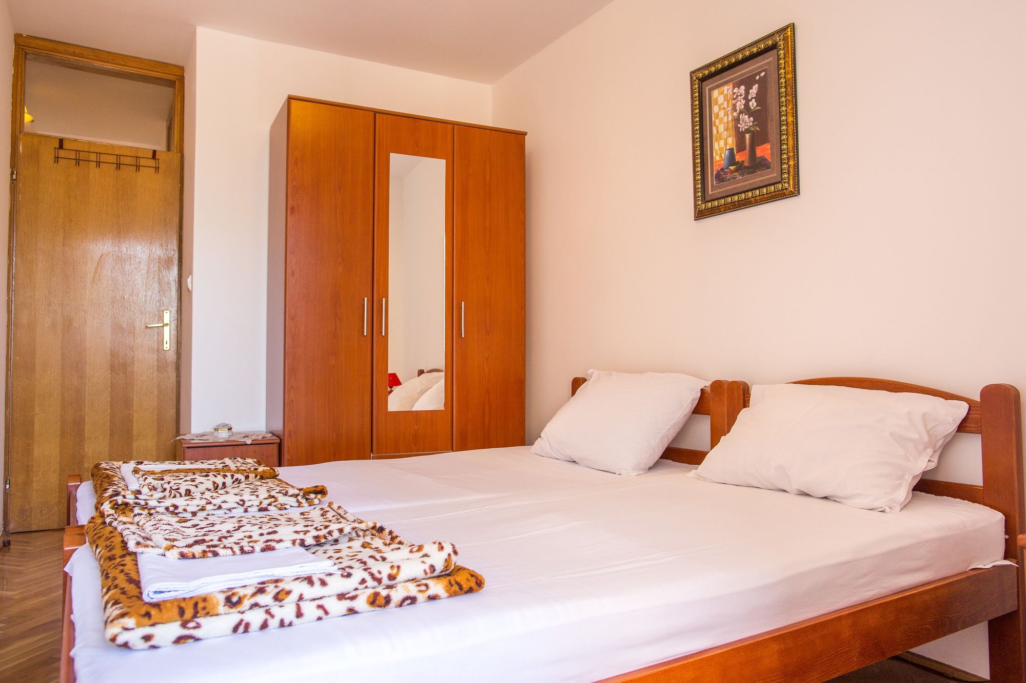 City Apartments Gosposhtina Budva Luaran gambar