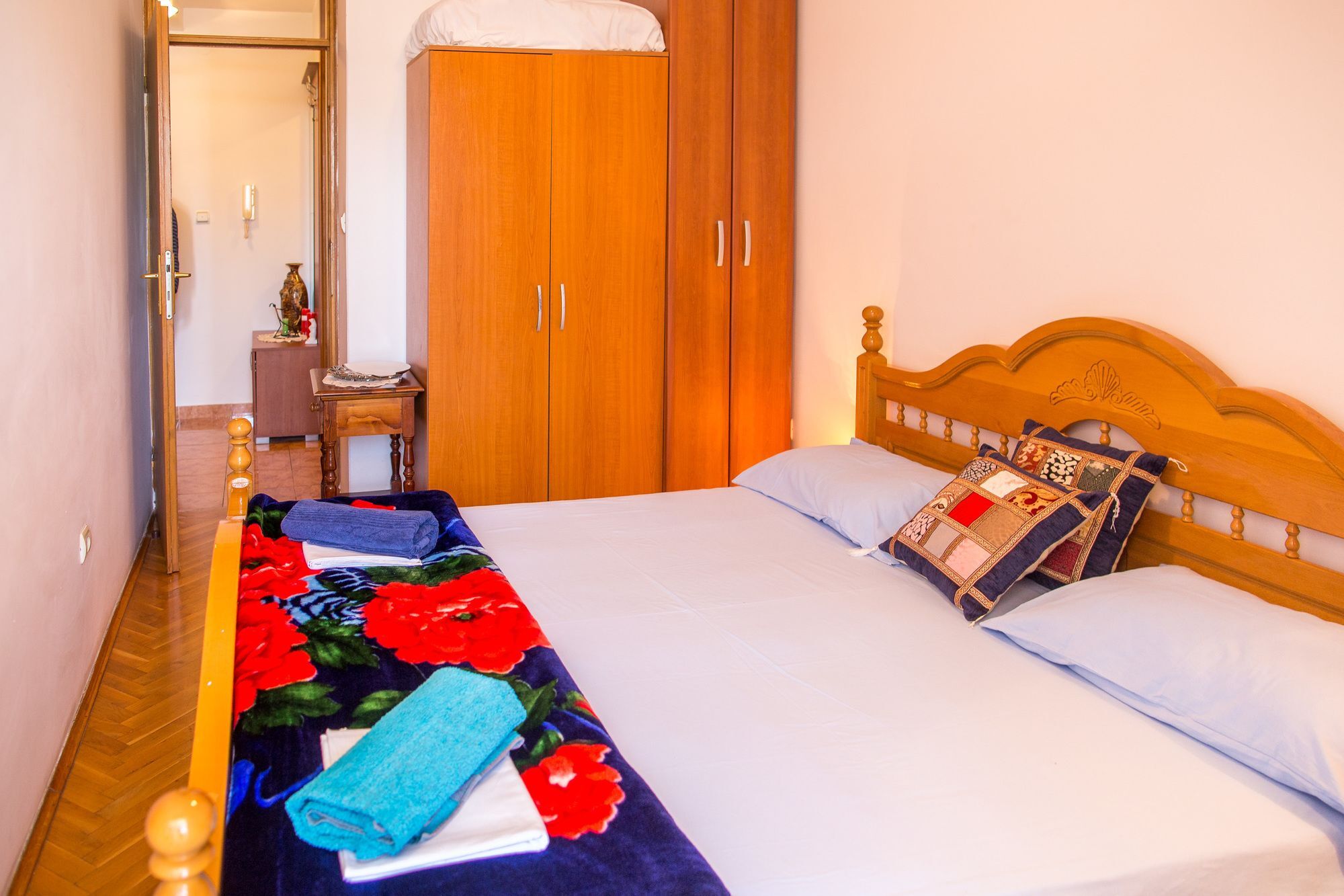 City Apartments Gosposhtina Budva Luaran gambar