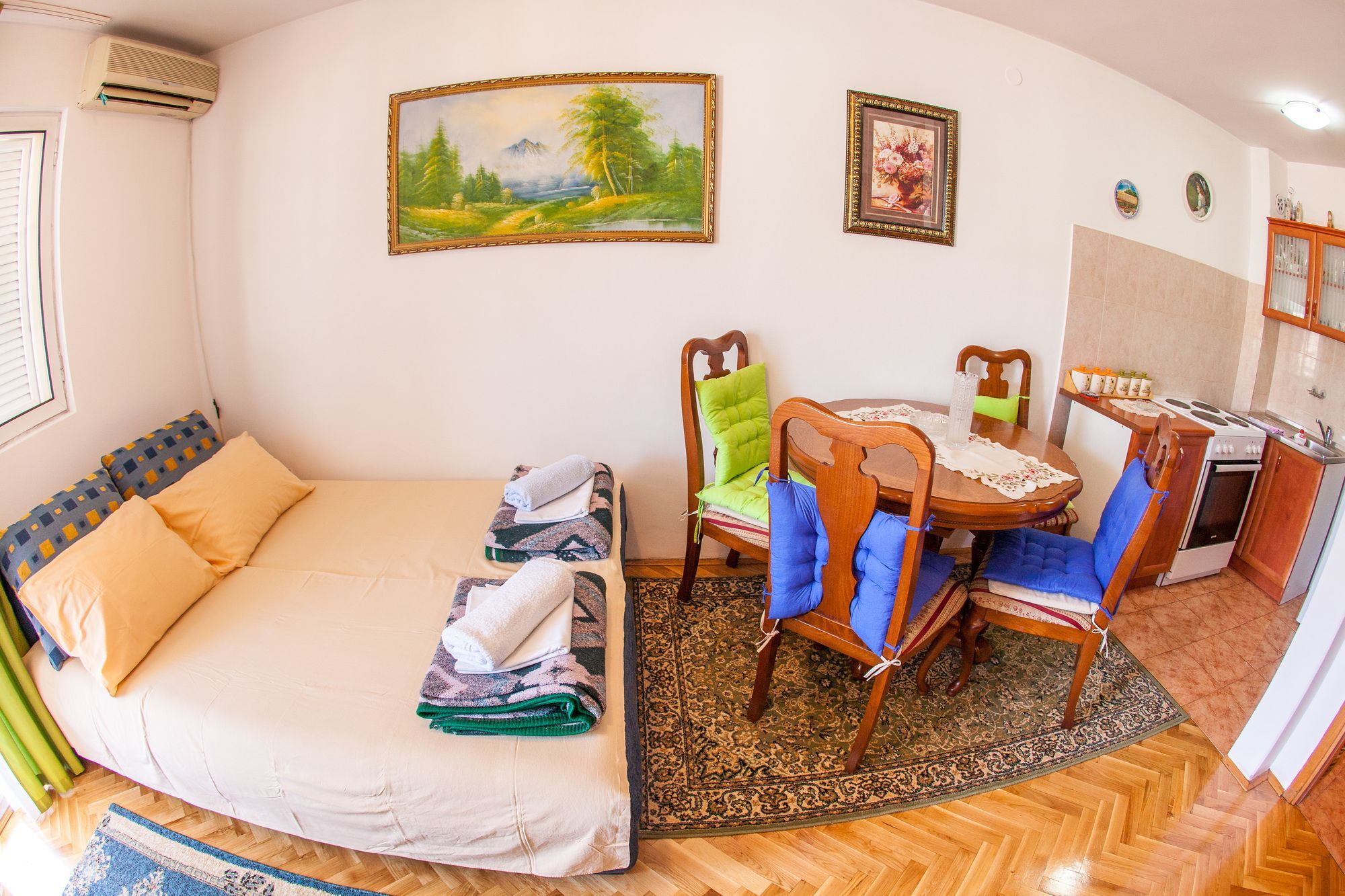 City Apartments Gosposhtina Budva Luaran gambar