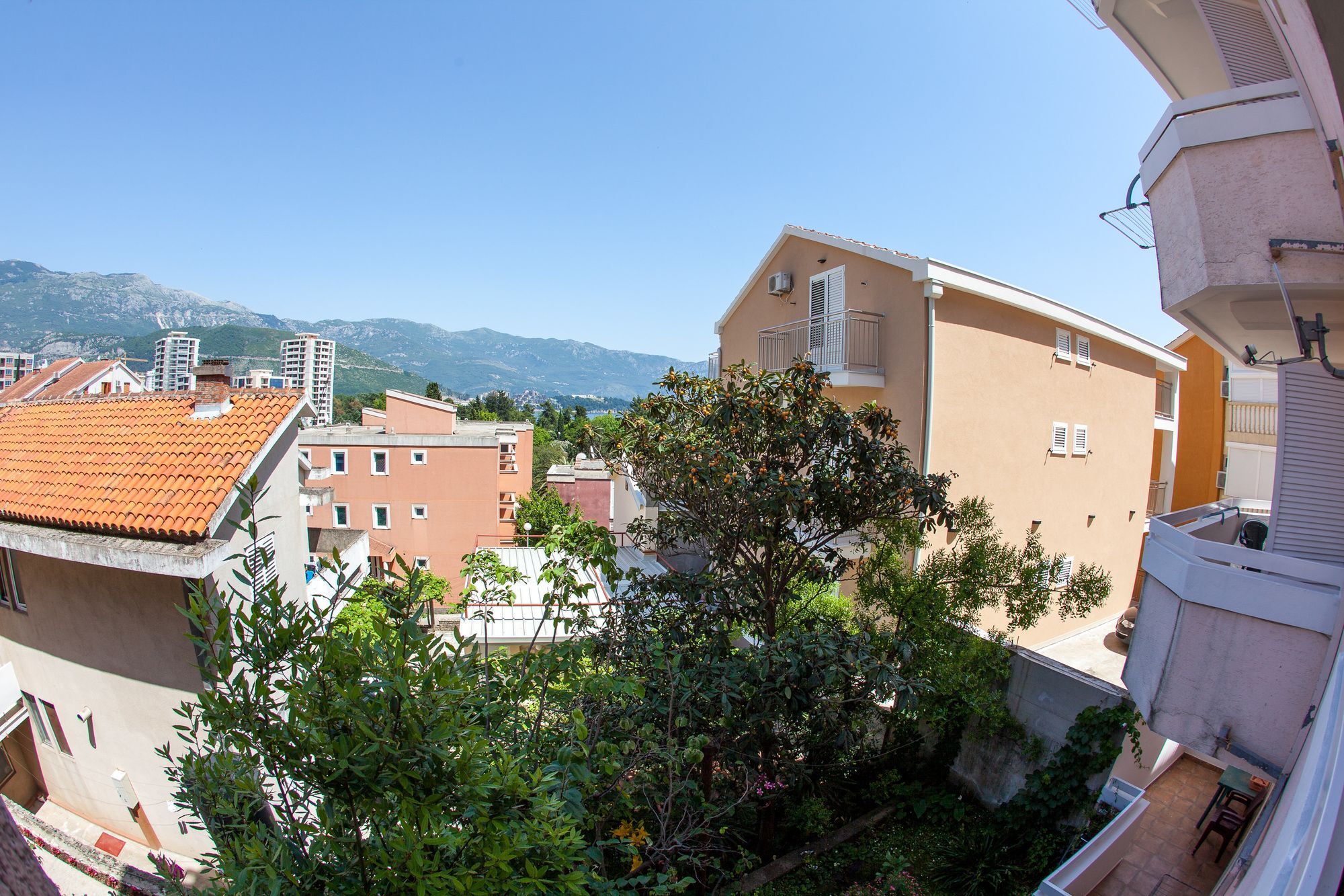 City Apartments Gosposhtina Budva Luaran gambar